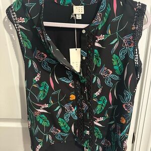 NWT andeawy Black Floral Sleeveless Blouse